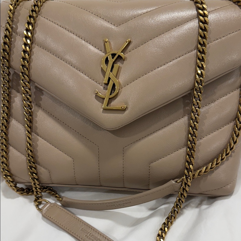 Yves Saint Laurent Beige Quilted Shoulder Bag with Gold Chain